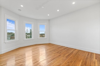 303 Hancock St Unit 1, Boston, MA 02125