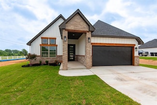 1001 Heritage Hills Dr, Tuttle, OK 73089