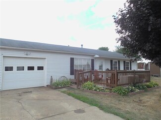 704 S Oak St, West Lafayette, OH 43845
