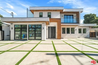 11111 Valley Spring Ln, North Hollywood, CA 91602