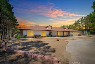 15908 Acoma Rd, Apple Valley, CA 92307
