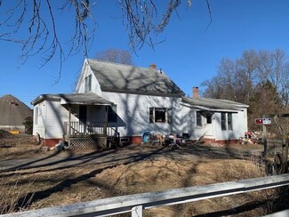 234 Middle St, Hadley, MA 01035