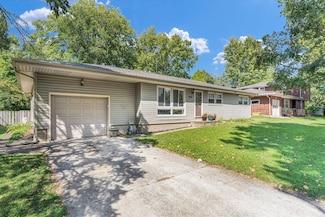 2908 Blair Dr, Champaign, IL 61821