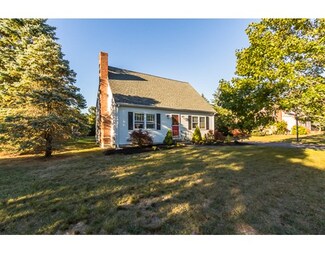11 Maverick Dr, Mansfield, MA 02048
