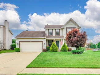 2173 Canterbury Cir, Akron, OH 44319