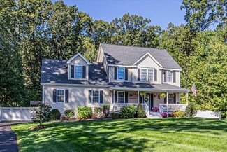 6 Sharpe Dr, Bellingham, MA 02019