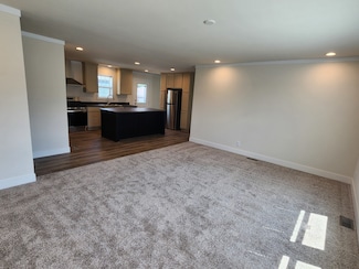 498 Vermont Unit 498, Belleville, MI 48111