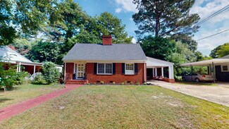 400 N Sumner St, Selma, NC 27576