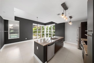 950 Brickell Bay Dr Unit 200, Miami, FL 33131
