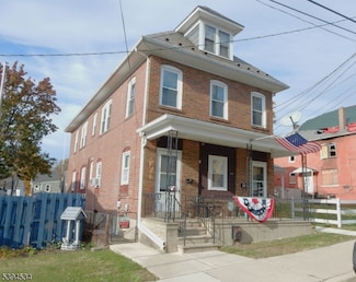 343 Thomas St Unit 3, Phillipsburg, NJ 08865