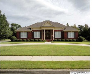 2617 Calumet Dr SE, Brownsboro, AL 35741