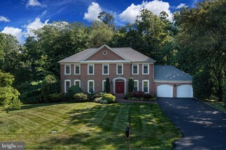 9717 Rambling Ridge Ct, Fairfax Station, VA 22039