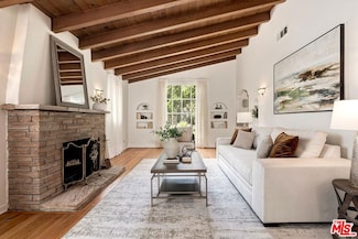 400 E Rustic Rd, Santa Monica, CA 90402