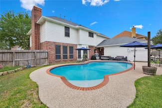 25823 Lake Lawn Dr, Spring, TX 77380