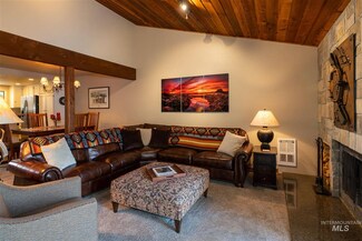 2678 Ridge Condo Ln, Sun Valley, ID 83353