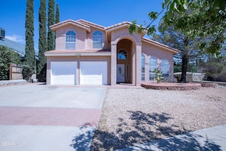 11648 Lake Erie Dr, El Paso, TX 79936
