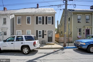 164 E Penn St, Carlisle, PA 17013