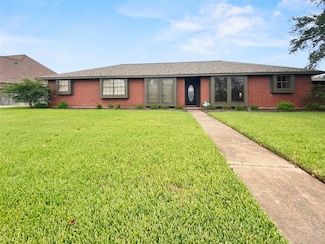 49 Colony Square, Angleton, TX 77515