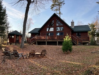 6586 Knuth Ln, Land O' Lakes, WI 54540