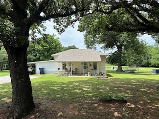 16204 Gaddy Rd, Shawnee, OK 74801