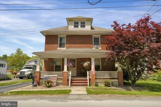 158 Long St, Spring Mills, PA 16875