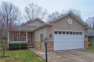 71 Shawondassee Dr, Eastlake, OH 44095