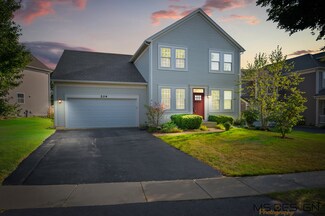 204 Sunbury Dr, Saint Charles, IL 60175