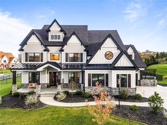 200 Monterey Ct, Seven Fields, PA 16046