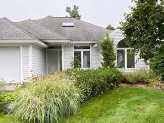 6 Skyline Way, White River Junction, VT 05001