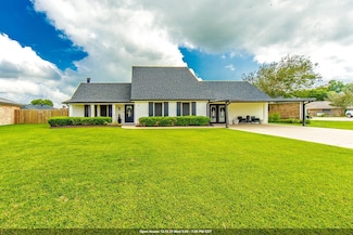 9 Summerfield Dr, Houma, LA 70360