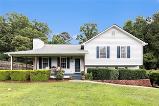 1902 Seals Rd, Dallas, GA 30157