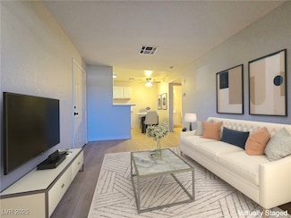 5171 Lindell Rd Unit 102, Las Vegas, NV 89118