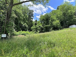 105 Round Table Trail Unit 6, Asheville, NC 28803