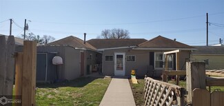 1824 Avenue J, Fort Madison, IA 52627