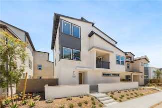 470 Lobata, Irvine, CA 92618