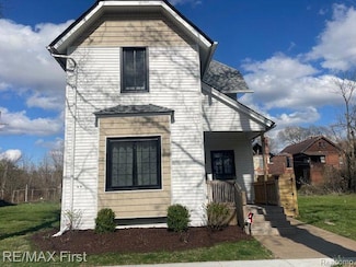 5268 Avery St, Detroit, MI 48208