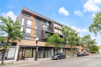 4513 N Clark St Unit 309, Chicago, IL 60640