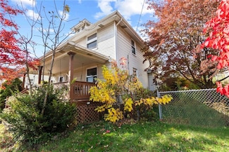 13 Charles St, Dravosburg, PA 15034