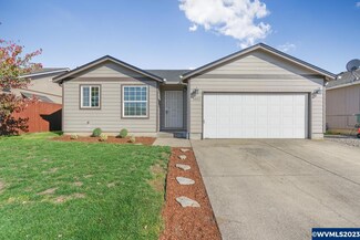 1032 Waikiki St SE, Salem, OR 97317