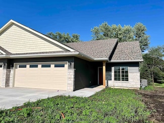 1789 Golf Course Blvd Unit 1, Independence, IA 50644