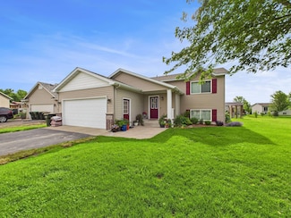 810 Deerberry Ct, Albany, MN 56307
