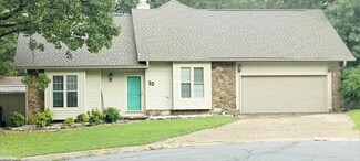 10 Pinecrest Ln, Maumelle, AR 72113