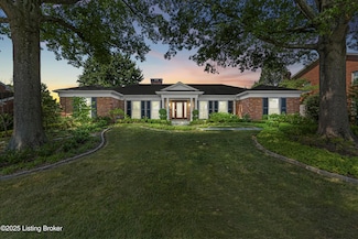 3012 Hayfield Dr, Louisville, KY 40205