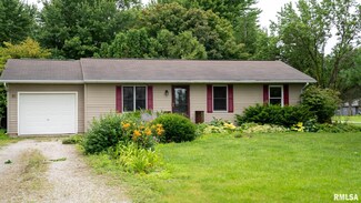 802 Winters St, Augusta, IL 62311