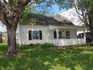 417 E 7th St, Waverly, OH 45690