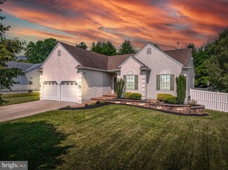 619 Campus Dr, Williamstown, NJ 08094
