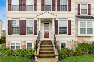 5829 Andrew John Dr, New Albany, OH 43054