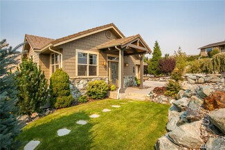 161 Morning Wind Ln, Wenatchee, WA 98801