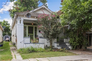 7222 Sycamore St, New Orleans, LA 70118