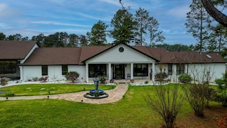 73 Baracuda Dr, Hattiesburg, MS 39402